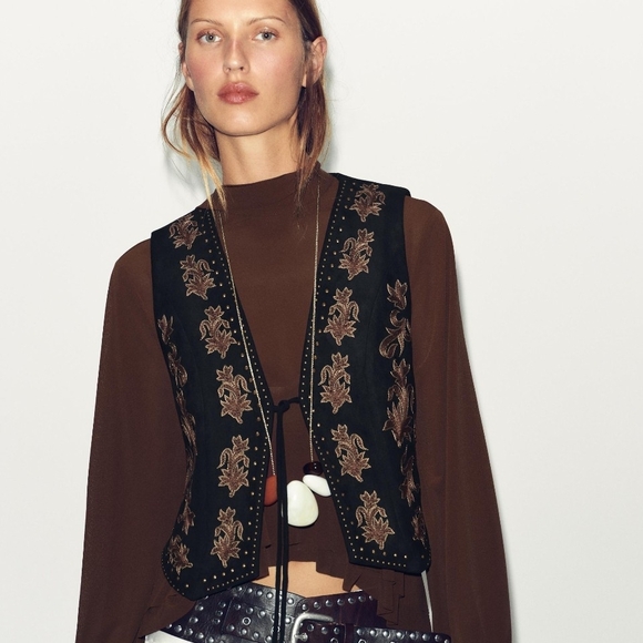 NWT Zara Embroidered Beaded Faux Suede Vest with Floral Motif In Black - S